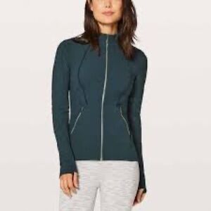 Size 6 Lululemon Athletica Sleek Essentials Deep Green track Jacket
